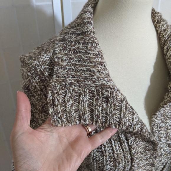 Vintage 70s chunky knit long cardigan sweater - Picture 7 of 9